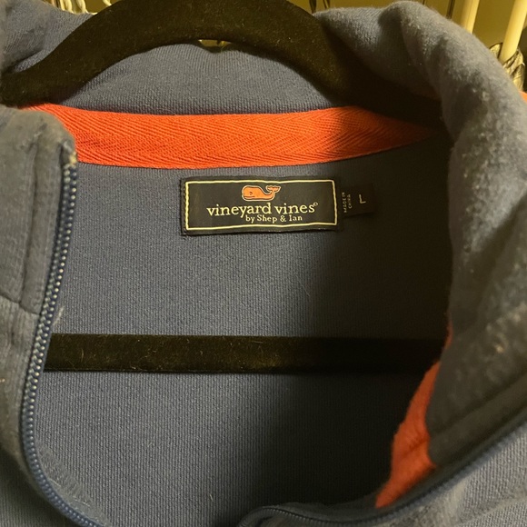 Vineyard Vines Quarter Zip - Picture 4 of 4